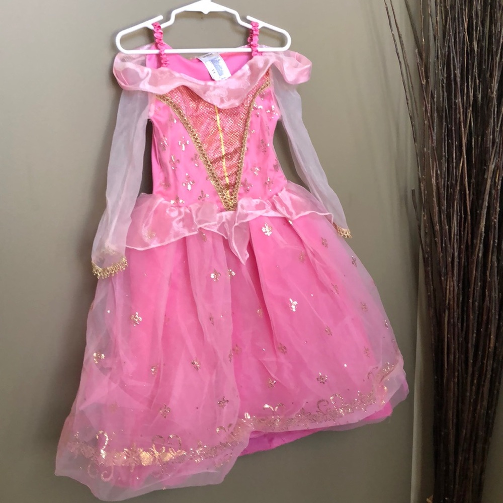 Girls pink costume